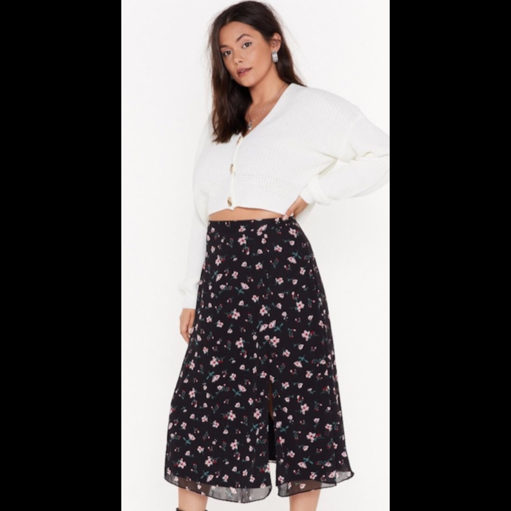 Floral Midi Skirt - 1990’s Chic